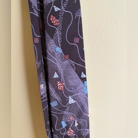 Nino Cerruti Silk Crepe Necktie - Geometric - Picture 11 of 15